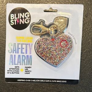 BRAND NEW NOT OPENED Bling Sting Heart Shaped Safety Alarm Keychain